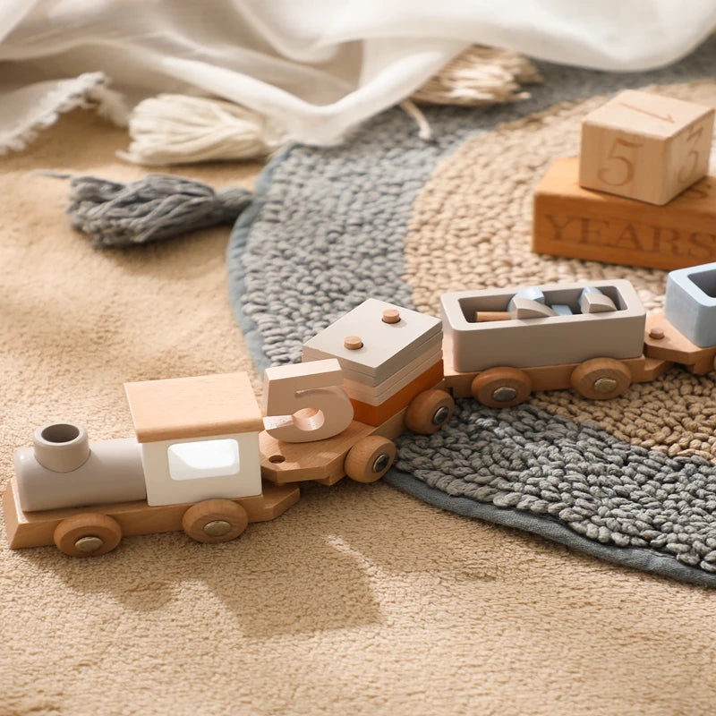 Montessori Wooden Train – Rolling Number Toy for Early Learning