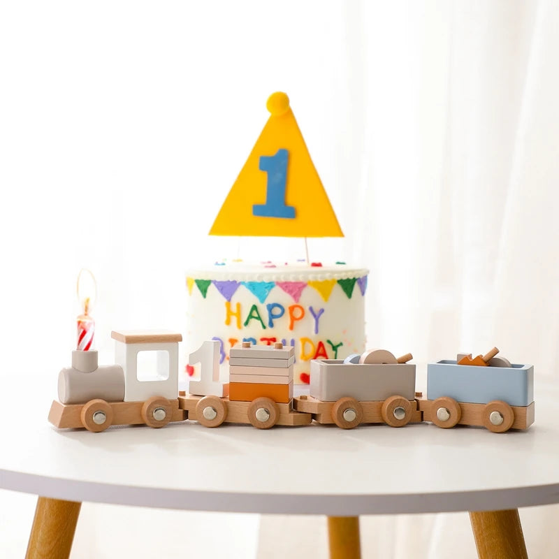 Montessori Wooden Train – Rolling Number Toy for Early Learning